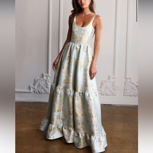 V Chapman Avery Gown